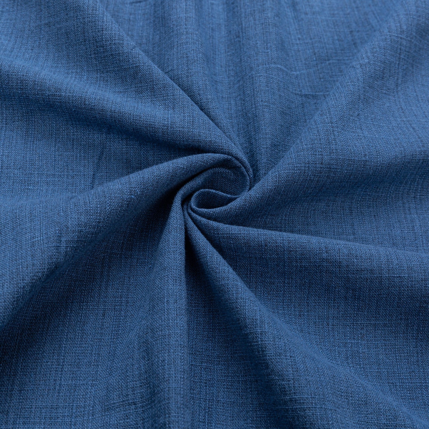 Közelkép egy kék Canary lenvászon ingről