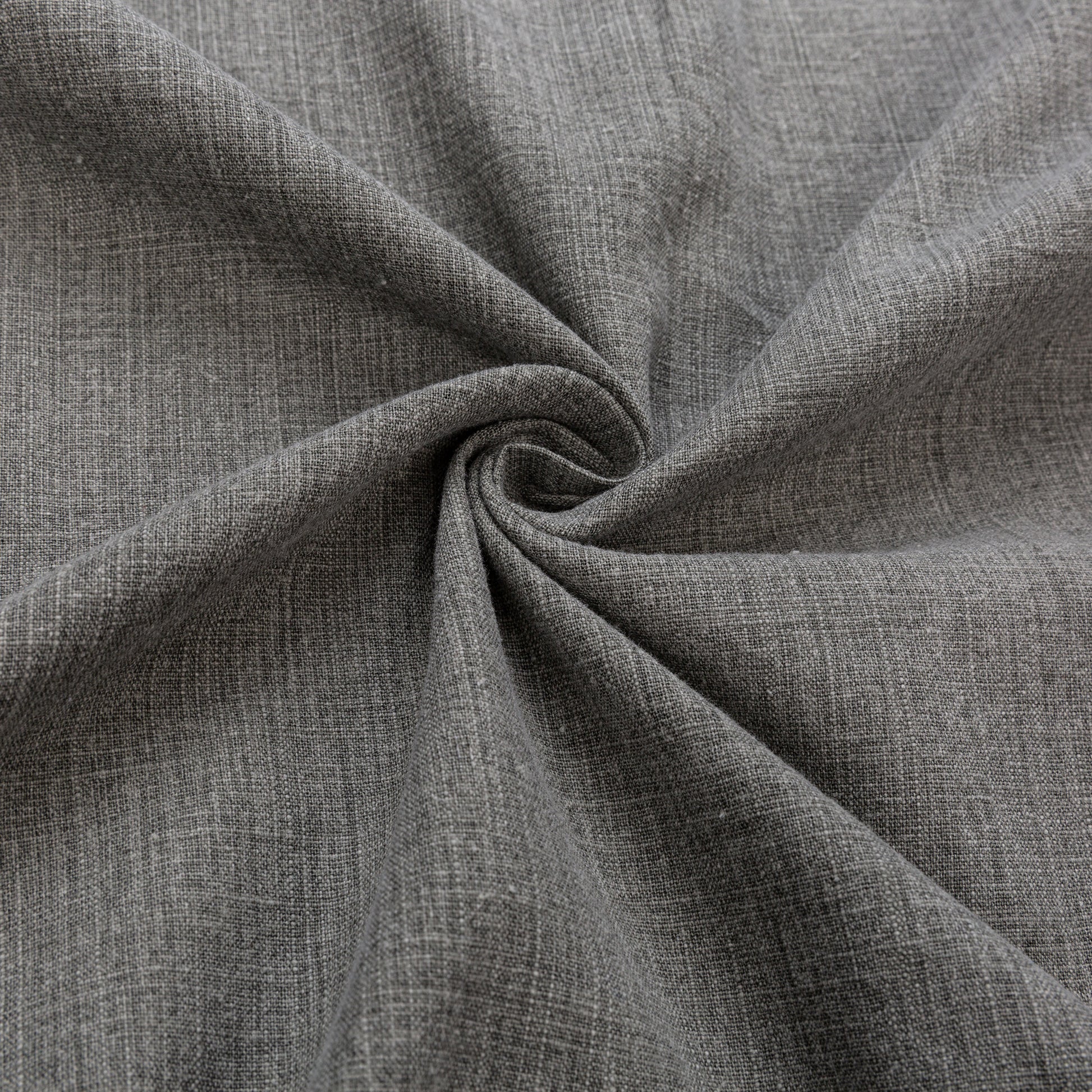 Közelkép egy elegáns szöld lenvászon ingről